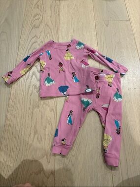 GAP Pink Disney Princess Printed Kids Pajama Set